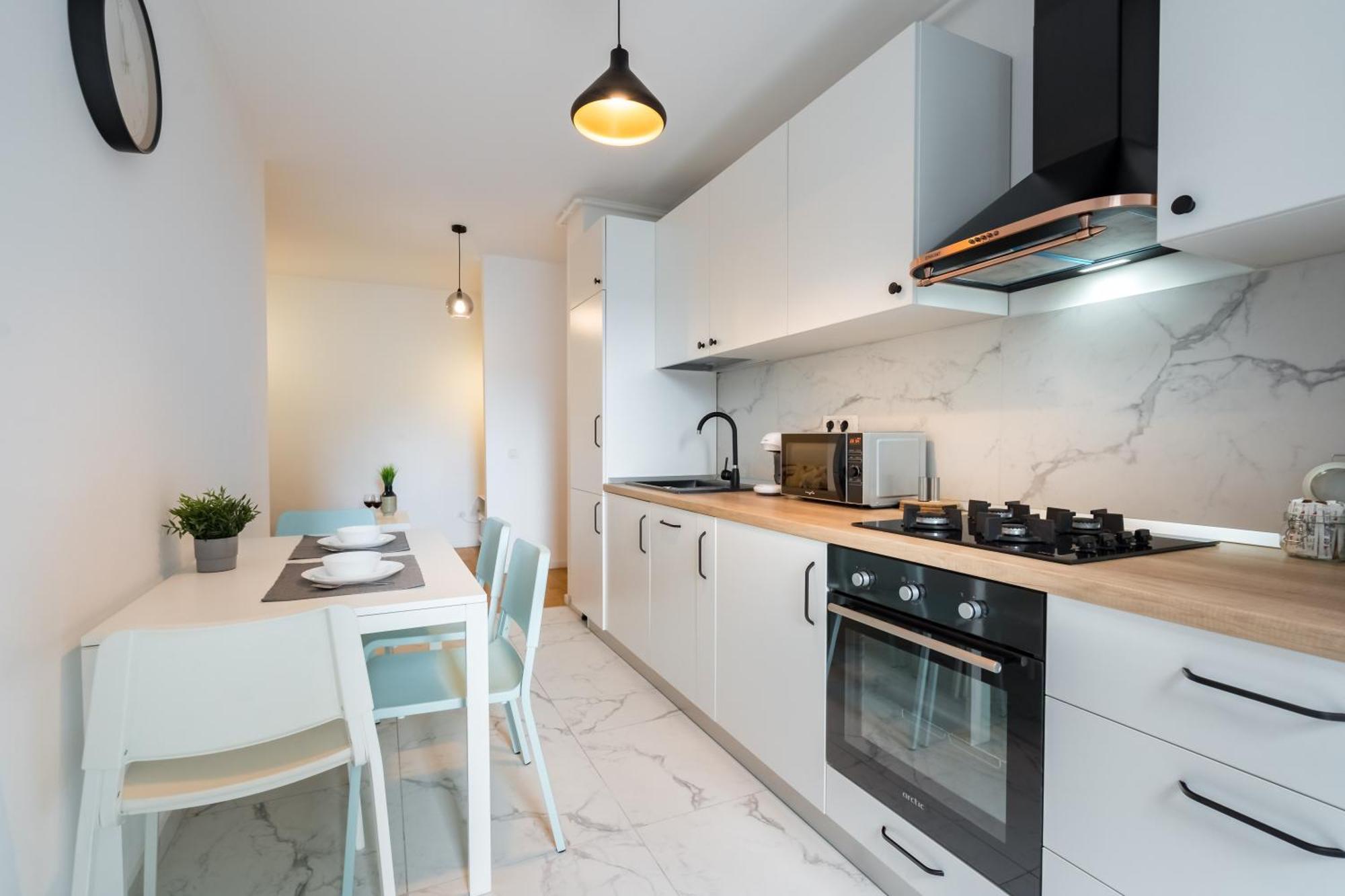 Papini'S Apartment -Apartment With Big Terrace 부쿠레슈티 외부 사진